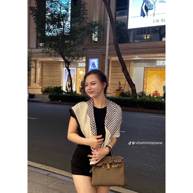 KHĂN LỤA SIÊU ĐẸP GIÁ RẺ