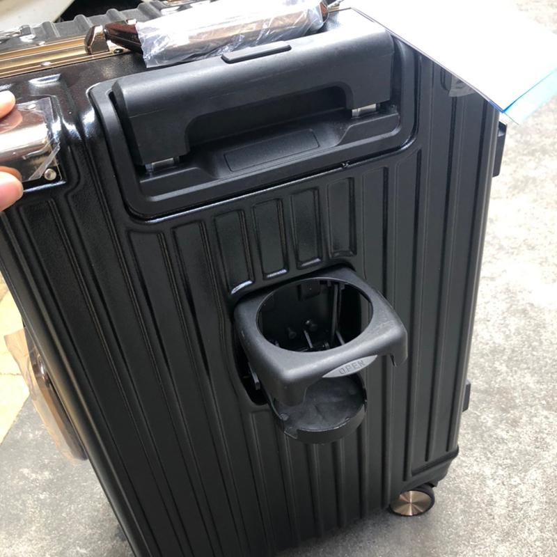 Vali khung nhôm khóa sập có khung màu gold, Size 20,size 24 Được mạ khung màu gold siêu sang trọng,trẻ trung,năng động