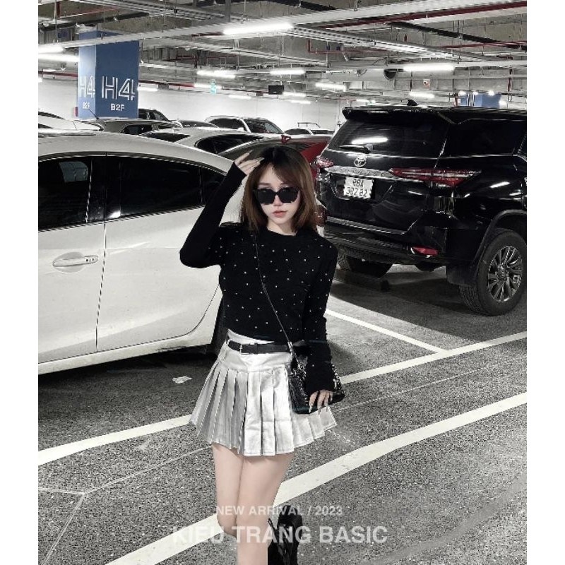 Áo thun croptop đính đá hàng QCL1