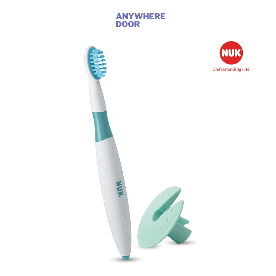 Bàn chải đánh răng Nuk cho bé từ 12 tháng