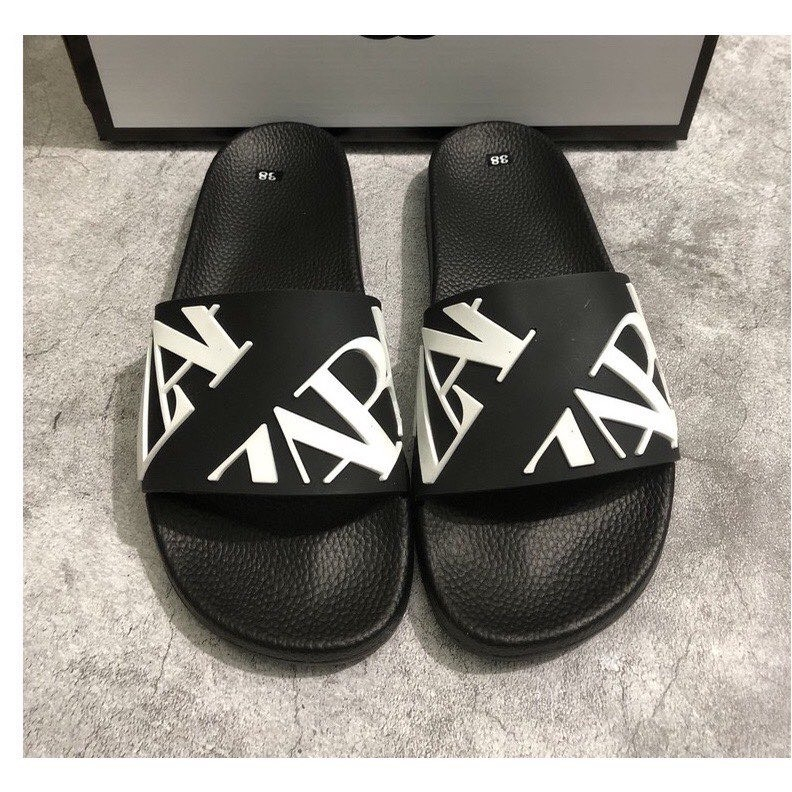 Dép Nam Quai Ngang Pu Karl Mãu dép Hot 2023 Chống Trơn Chống Trượt Đi Êm Chân . Dép Anh Thu