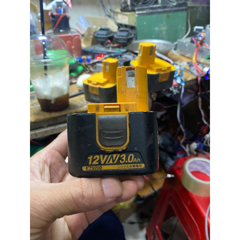 Vỏ pin nhật bãi