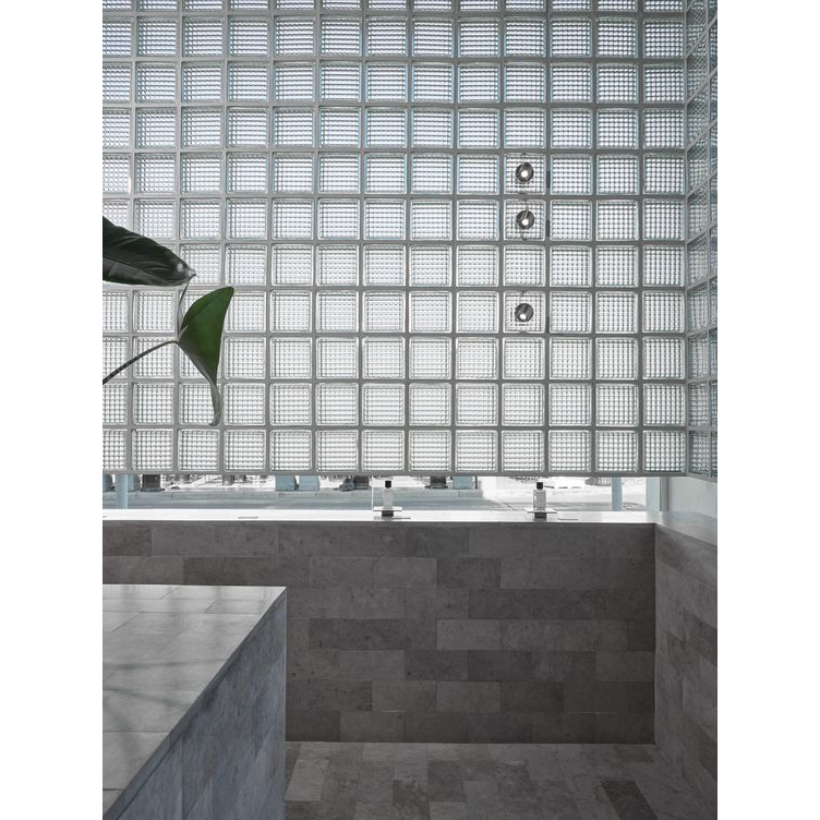 Gạch kính lấy sáng Thái Lan 145x145x95 làm vách ngăn, bắt sáng phòng khách, phòng tắm, độ bền cao, hàng sẵn kho