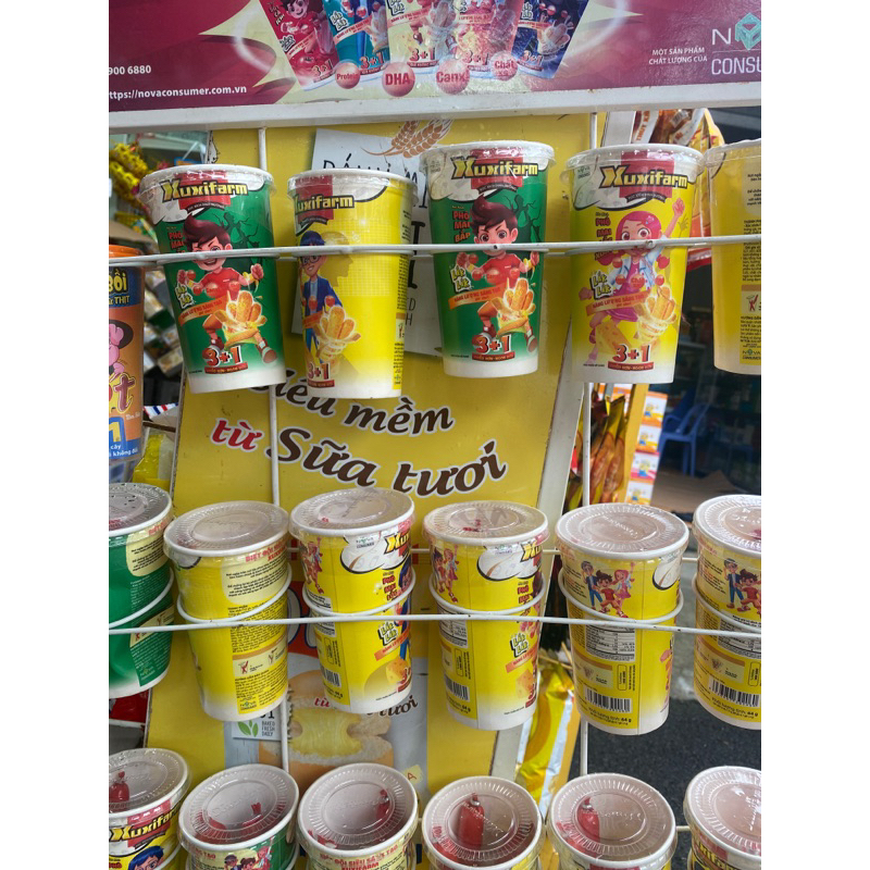 Xúc xích lắc phô mai 3+1 xuxifarm date mới