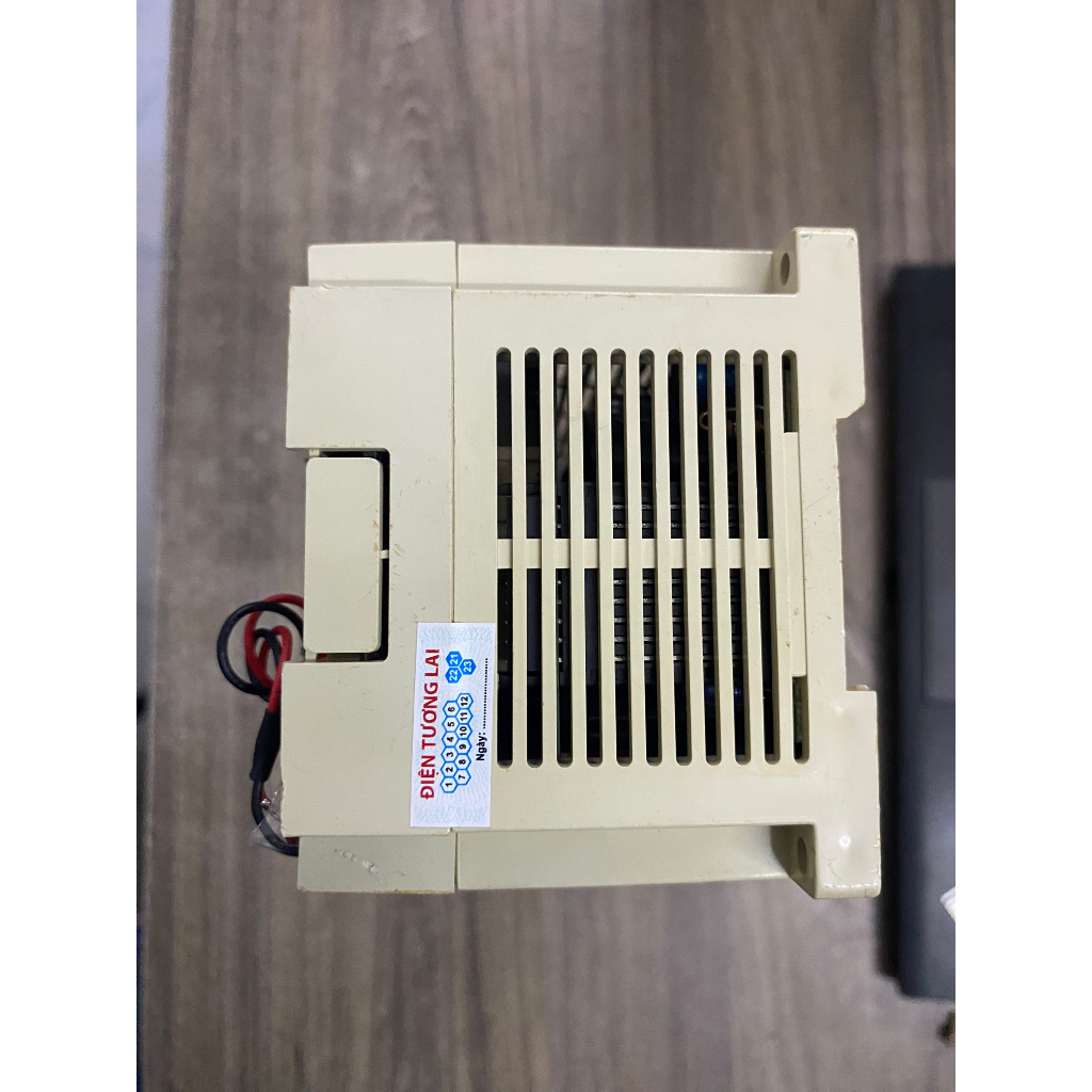 PLC  MITSUBISHI  FX2N-80MR-ES/UL  ngõ ra RELAY  80I/O tháo máy