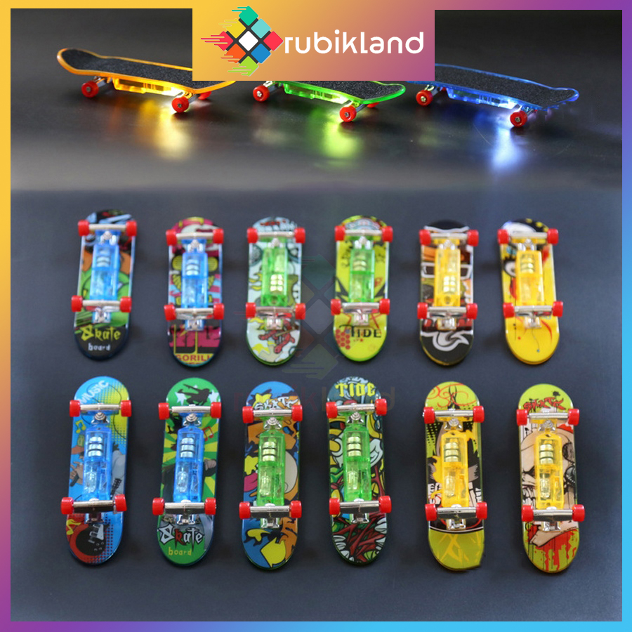 Ván Trượt Ngón Tay Mini Có Đèn Finger Skateboard Đồ Chơi Trẻ Em Giải Trí Xả Stress - Little Kobo