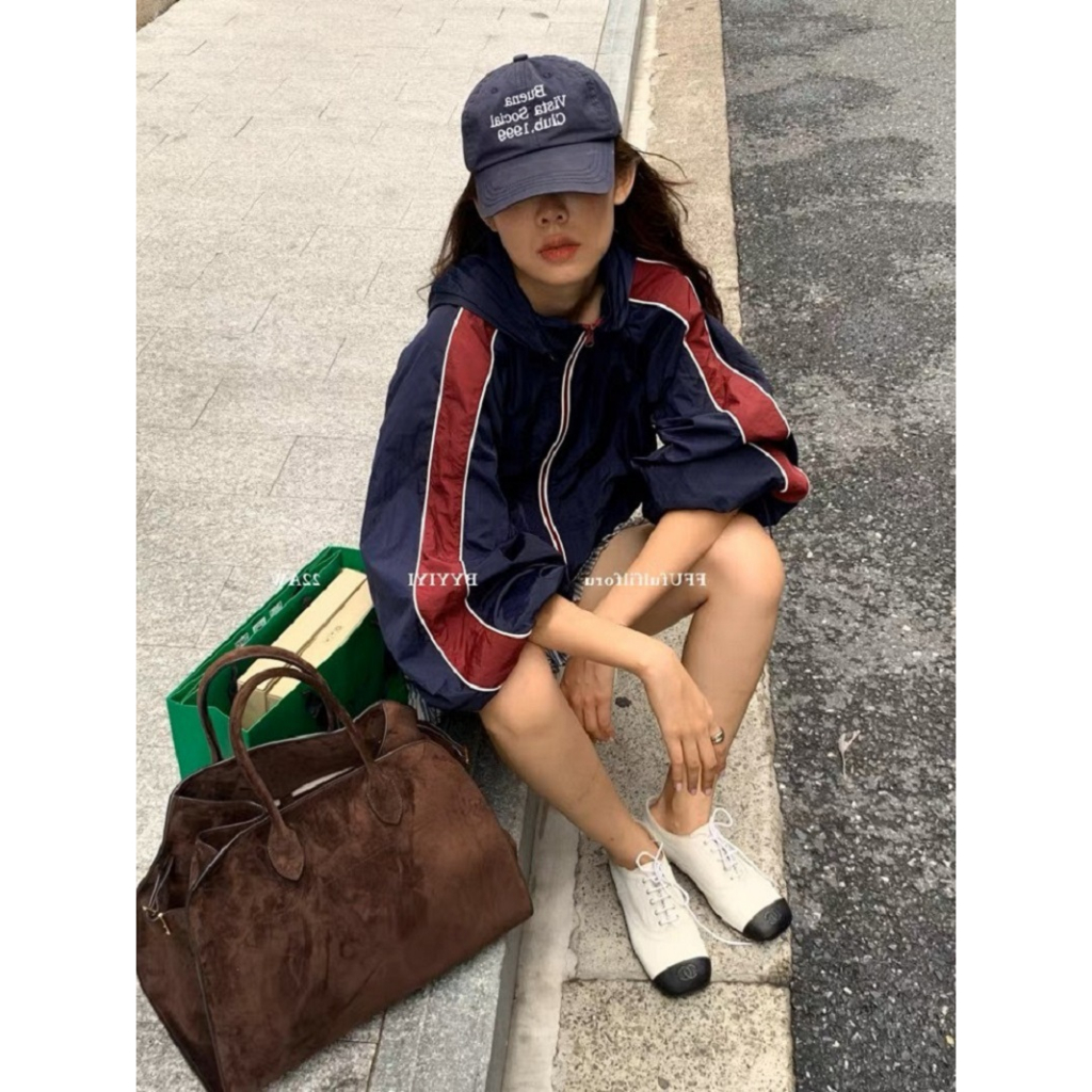 Áo Khoác Dù Nữ 2 Lớp Croptop Có Nón Form Rộng Cá Tính - ĐĂNG QUANG CLOTHER