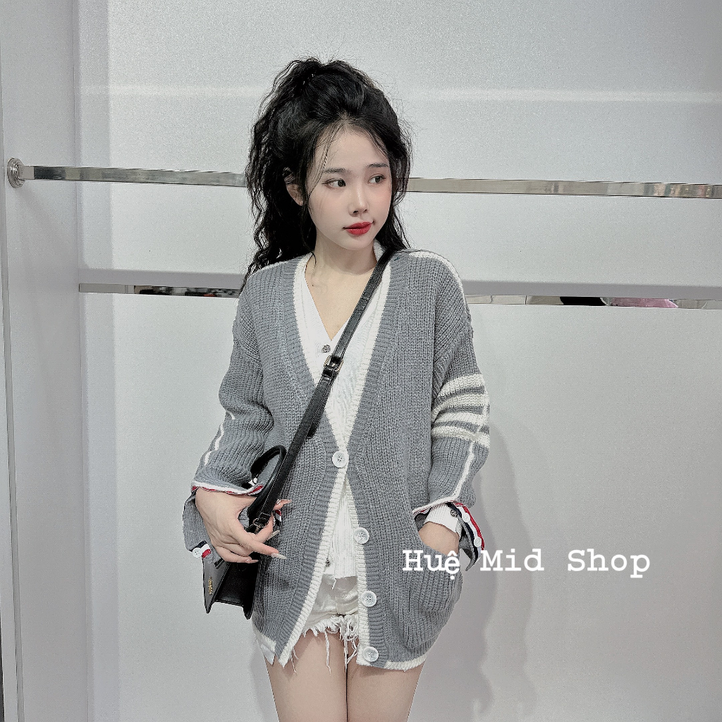 Áo carigan đơn gian phối tay sọc