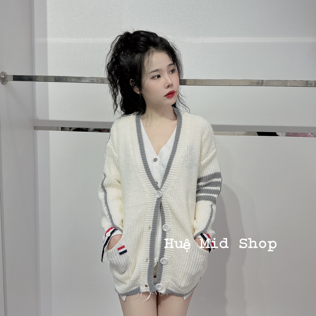 Áo carigan đơn gian phối tay sọc