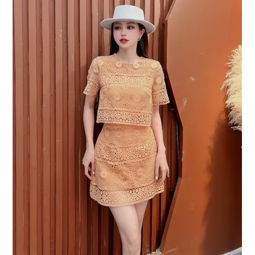 LILAC- Set áo tay ngắn phối chân váy ren Crazyteen NEW TAG