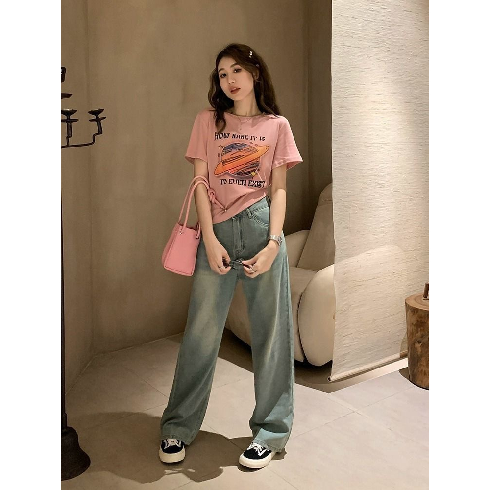 Quần jeans màu xanh nhạt thêu hoa đít hồng dáng suông quảng châu thời trang xứ A Nam - 7shine