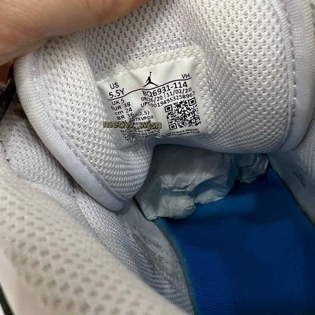 Giày Nike Air Jordan 1 Mid SE GS ‘Take Flight’ BQ6931-114