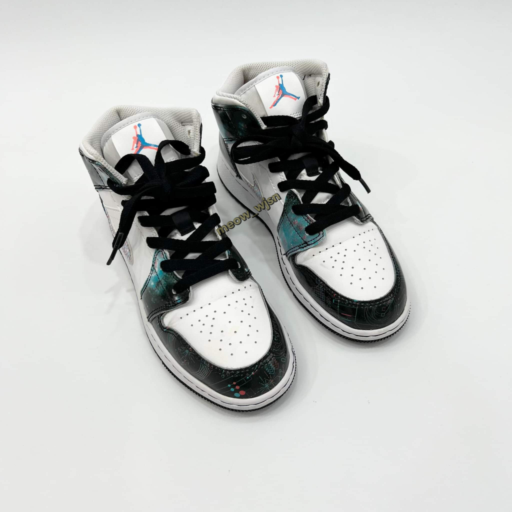 Giày Nike Air Jordan 1 Mid SE GS ‘Take Flight’ BQ6931-114