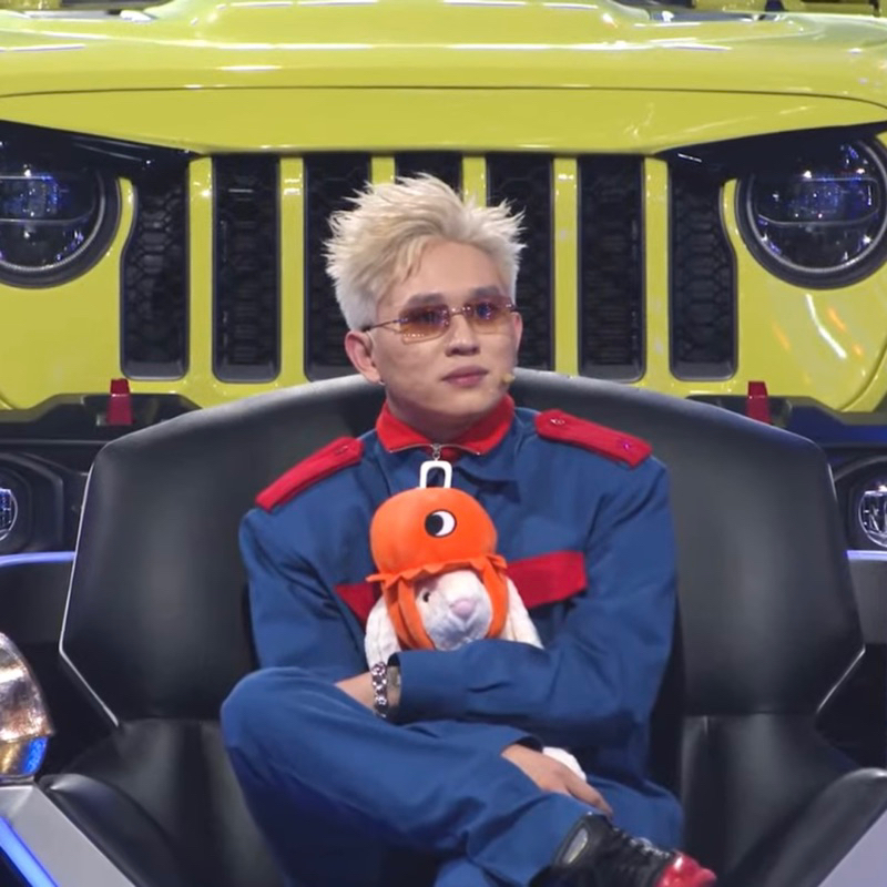 Thỏ bông thêu tên màu TRẮNG KEM lông mềm kèm yếm hoa loại 1 cao cấp quà tặng cho bé jellycat