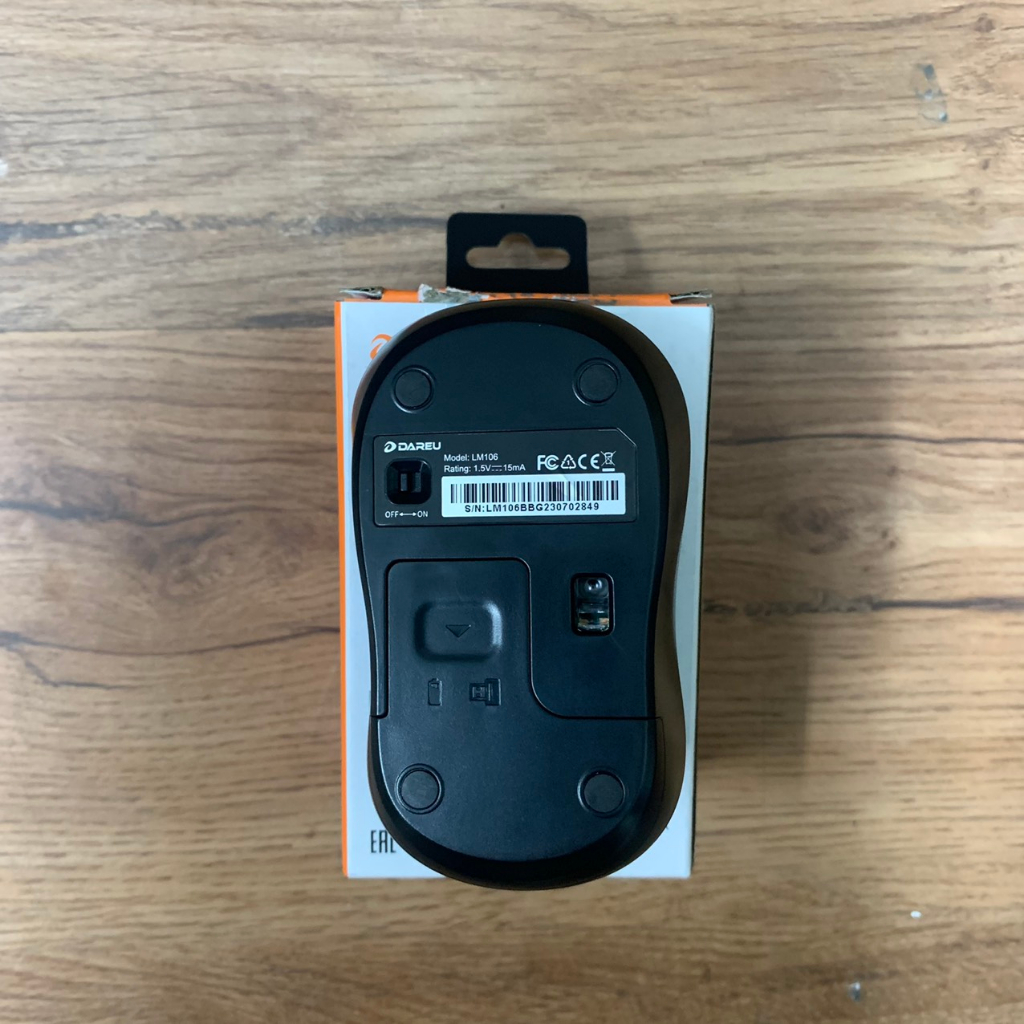Chuột Máy Tính Không Dây DAREU LM106G