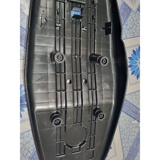 Đế nhựa yên xe SYM Elegant