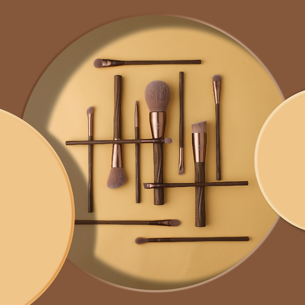 Bộ cọ trang điểm EIGSHOW ultimate fully vegan sustainable 12 pcs ecopro coffee makeup brush kit