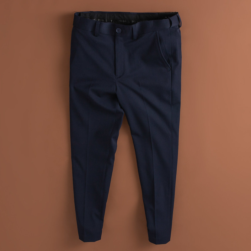 Quần âu slim-fit điều chỉnh cạp trơn thương hiệu TORANO EABT016