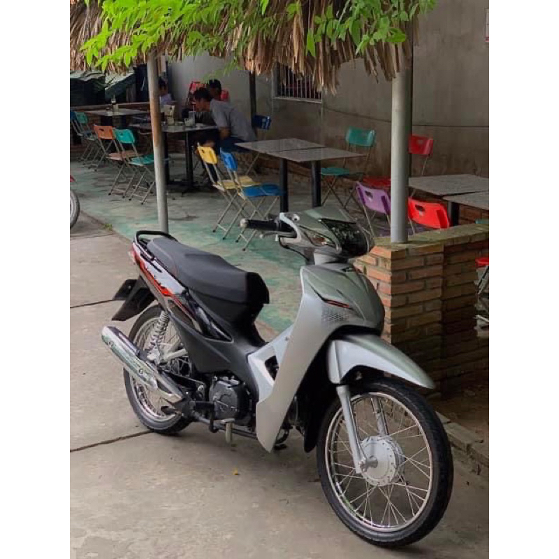 Tem wave 110i thái lan màu bac