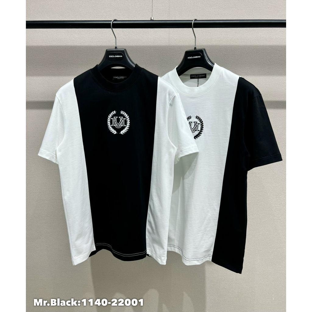 Áo Phông An Thuyên Phối Đen Trắng MU Họa Tiết Thêu Trước Ngực Sắc Nét - Áo Phông An Thuyên Hót trend 2023