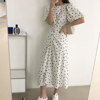 váy suông chấm bi dúm eo