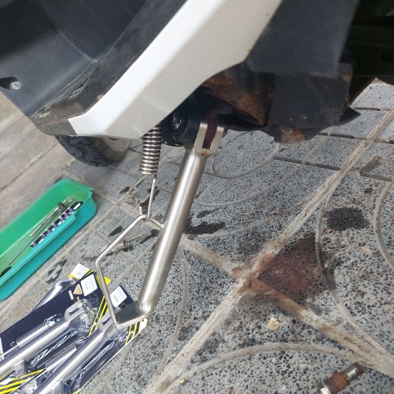 Chân Chống Nghiên inox 304 Xe honda Tay Ga AB SH Lead Vision Vario Tắt Máy như zin