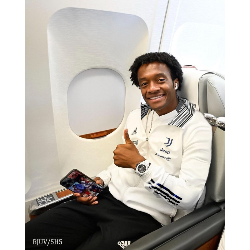 Bộ thể thao dài tay JUVEN mẫu mới 2023