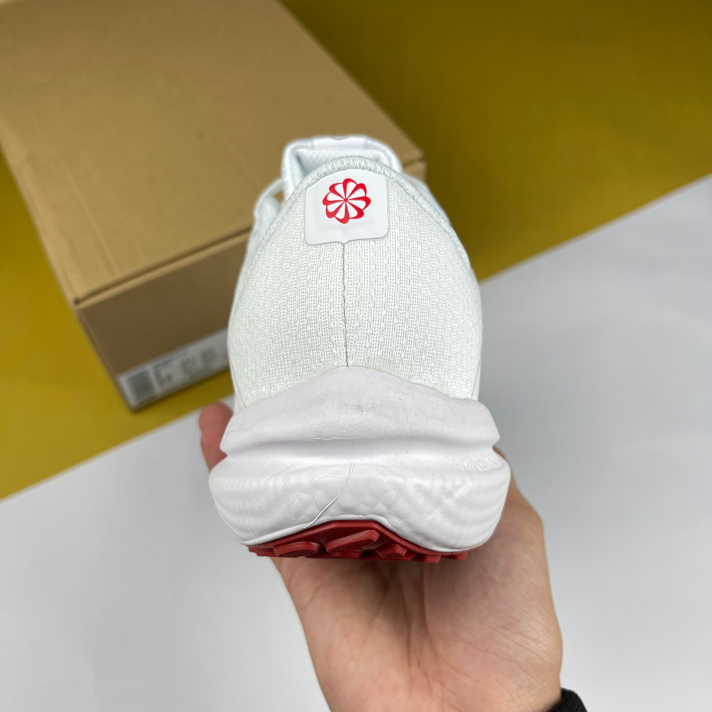 Giày Thể Thao Zoom Winflo 10 White Black Crimson, Zoom Winflo Trắng Móc Đen - Cat.Shoes