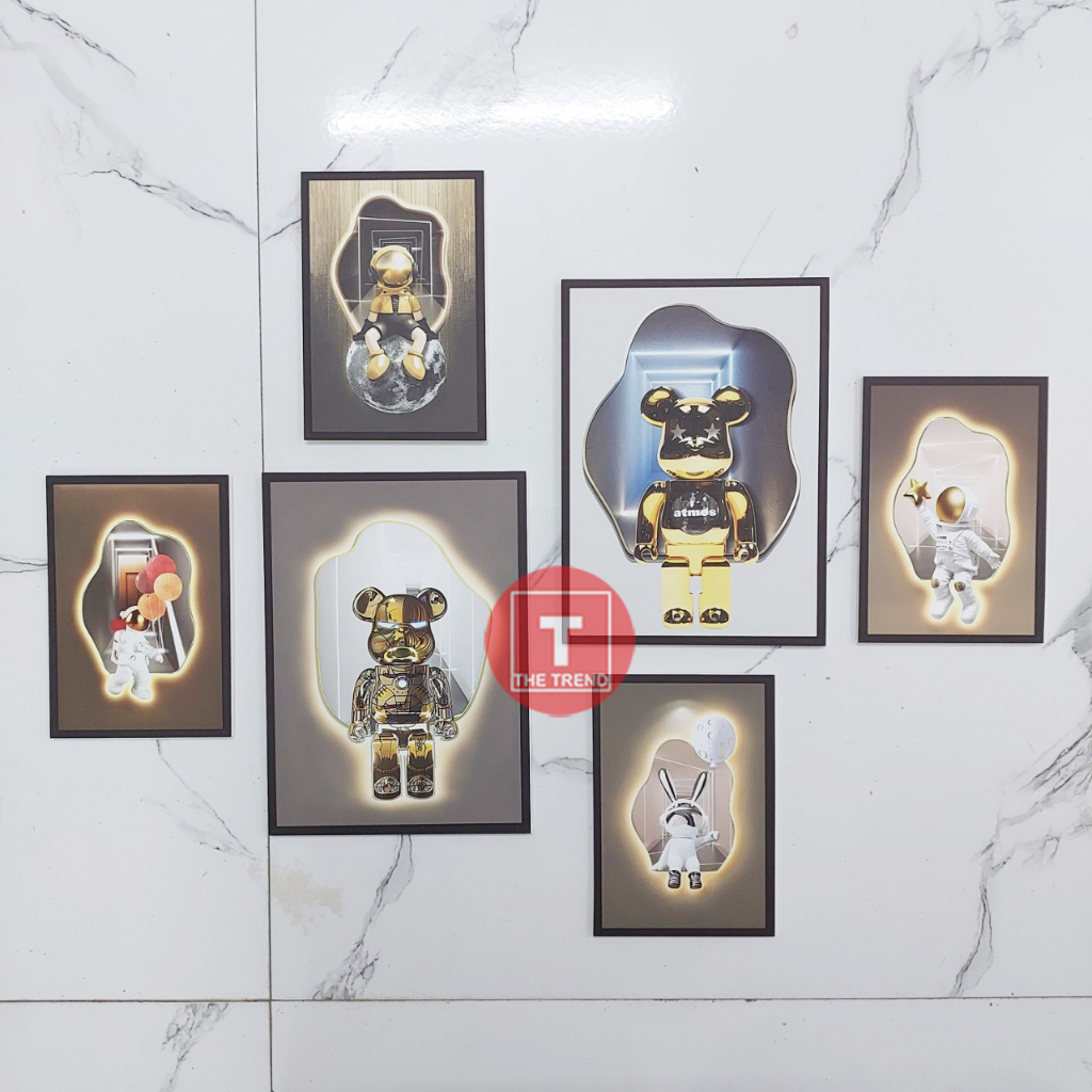 Set 6 tranh dán tường gấu Bearbrick/ Kaws  trang trí, tranh trang trí phòng livestream, tiệm tranh The Trend