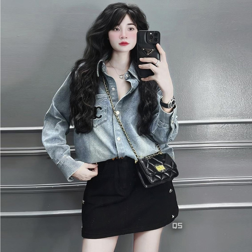 Áo sơ mi nữ jean tay dài thêu logo túi | A&JEAN STORE