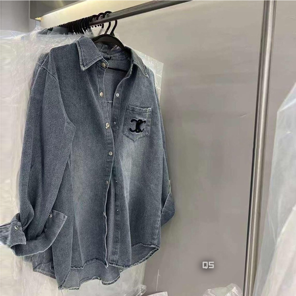 Áo sơ mi nữ jean tay dài thêu logo túi | A&JEAN STORE