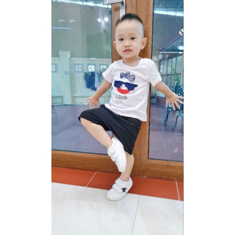 Giày da ngôi sao đen cho bé hàng VNXK siêu cá tính