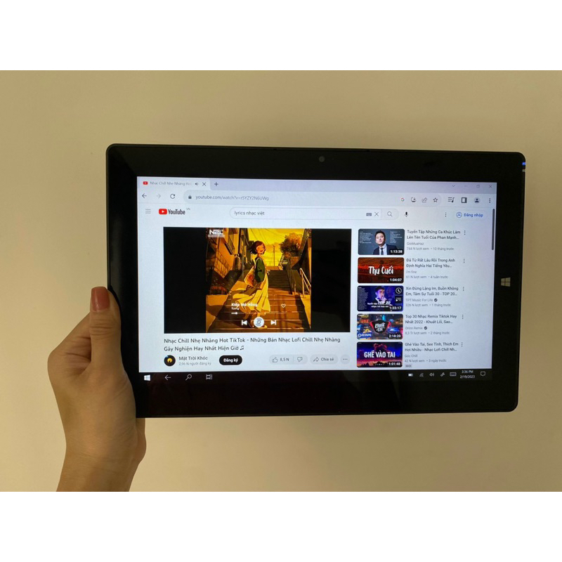 Máy tính bảng 2 in 1 NEC Nhật Bản 4GB SSD 128GB 11,6inch Windows Pro