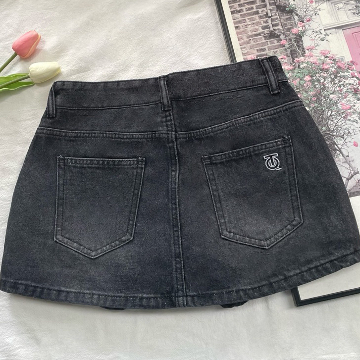 Chân Váy Jean Dáng Ngắn Có Lót Quần Y2k Tiqi Jeans V- 492