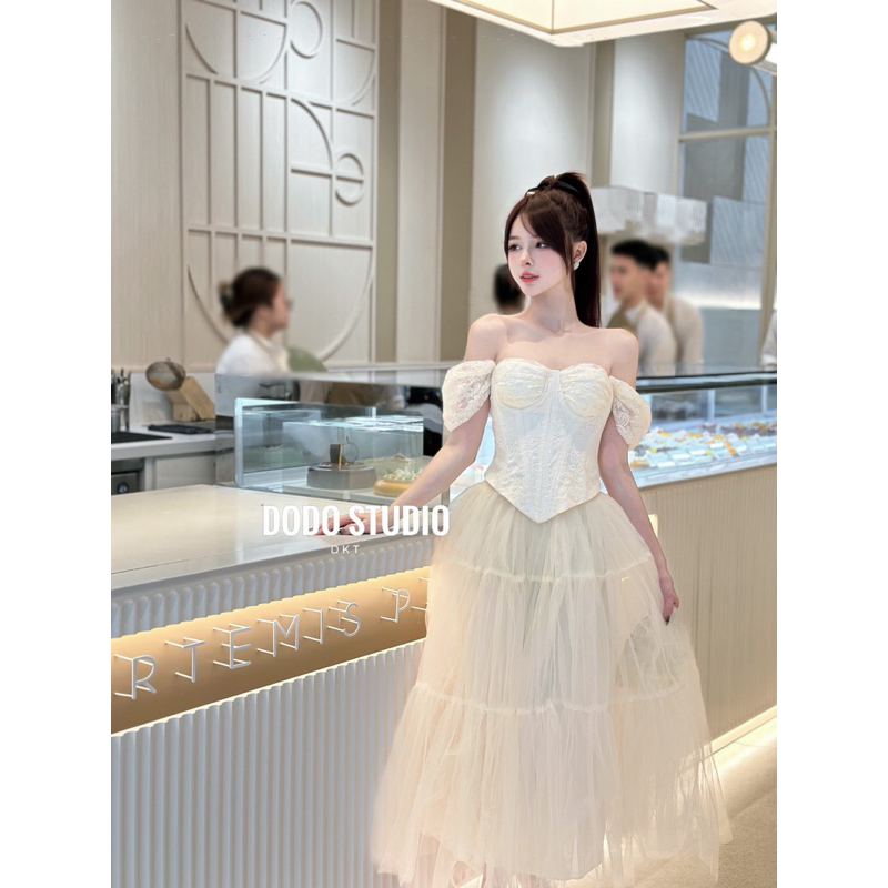 Set cup ren vai lơi mix chân váy lưới siêu xinh