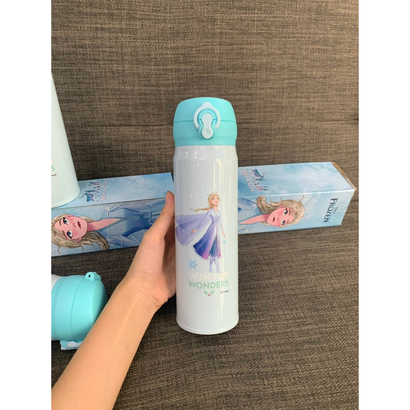 Bình đựng nước ELSA cho bé. Dáng thon gọn dể cho vào hông balo.