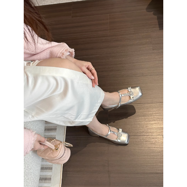 Giày búp bê Mary Jane gót vuông da trơn bóng cho nữ đính hoa đá sáng trọng 2023