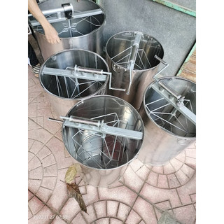 Thùng quay mật ong vỏ inox không nhiễm hàng hàn lõi thép ong nội 3 cầu