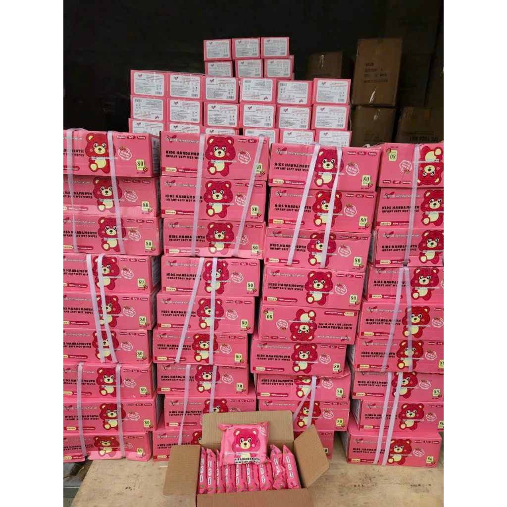 Giấy Ướt Gấu Dâu Hồng.1 Thùng 10 Gói.
