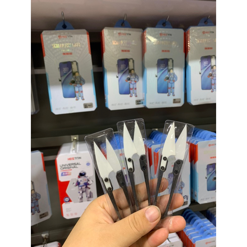 Kéo sứ chuyên làm pin chống chạm chập