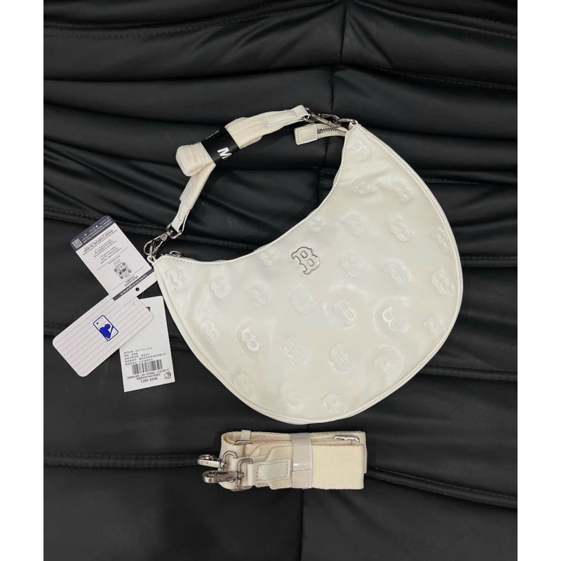 Túi mlb kẹp nách cho nữ