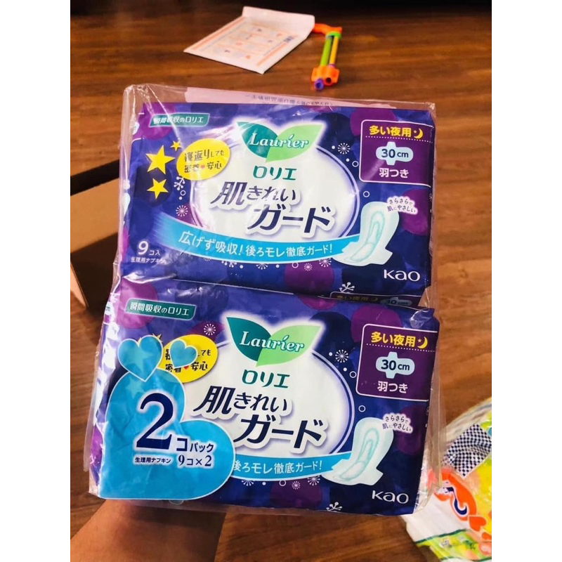 Băng vệ sinh Laurier