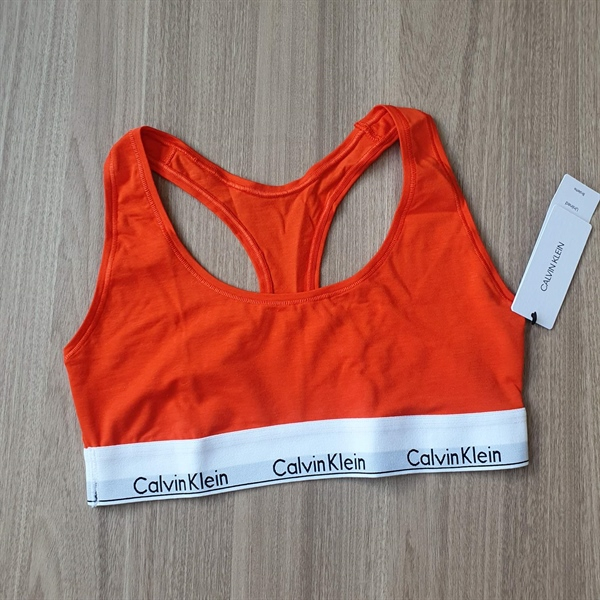 ÁO TẬP CK (CALVIN KLEIN) SIZE S CHÍNH HÃNG NHẬP KHẨU TRỰC TIẾP