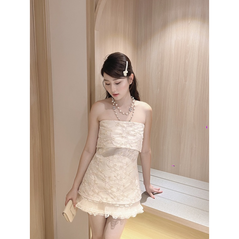 Empe Studio by Libre- Milana Top - Baby Skirt - Áo gấm cúp ngực ánh nhũ phối chân váy ren tầng tiểu thư