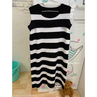 Thanh lý Đầm len sọc rớt vai như hình