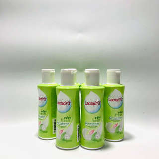 Dung dịch vệ sinh phụ nữ lactacid ngày dài tươi mát tinh chất lá trầu không 150ml