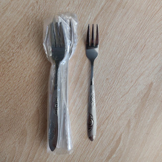 COMBO 10 chiếc Nĩa inox cực đẹp ( loại nhỏ như hình)