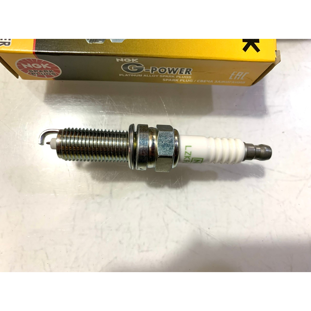 Bộ 4 Cái Bugi Đánh Lửa Xe HyunDai Accent, Grand i10, Elantra, Tucson...NGK Nhật Bản Loại Xịn Chân Bạch Kim Mã:LZKR6AGP-E