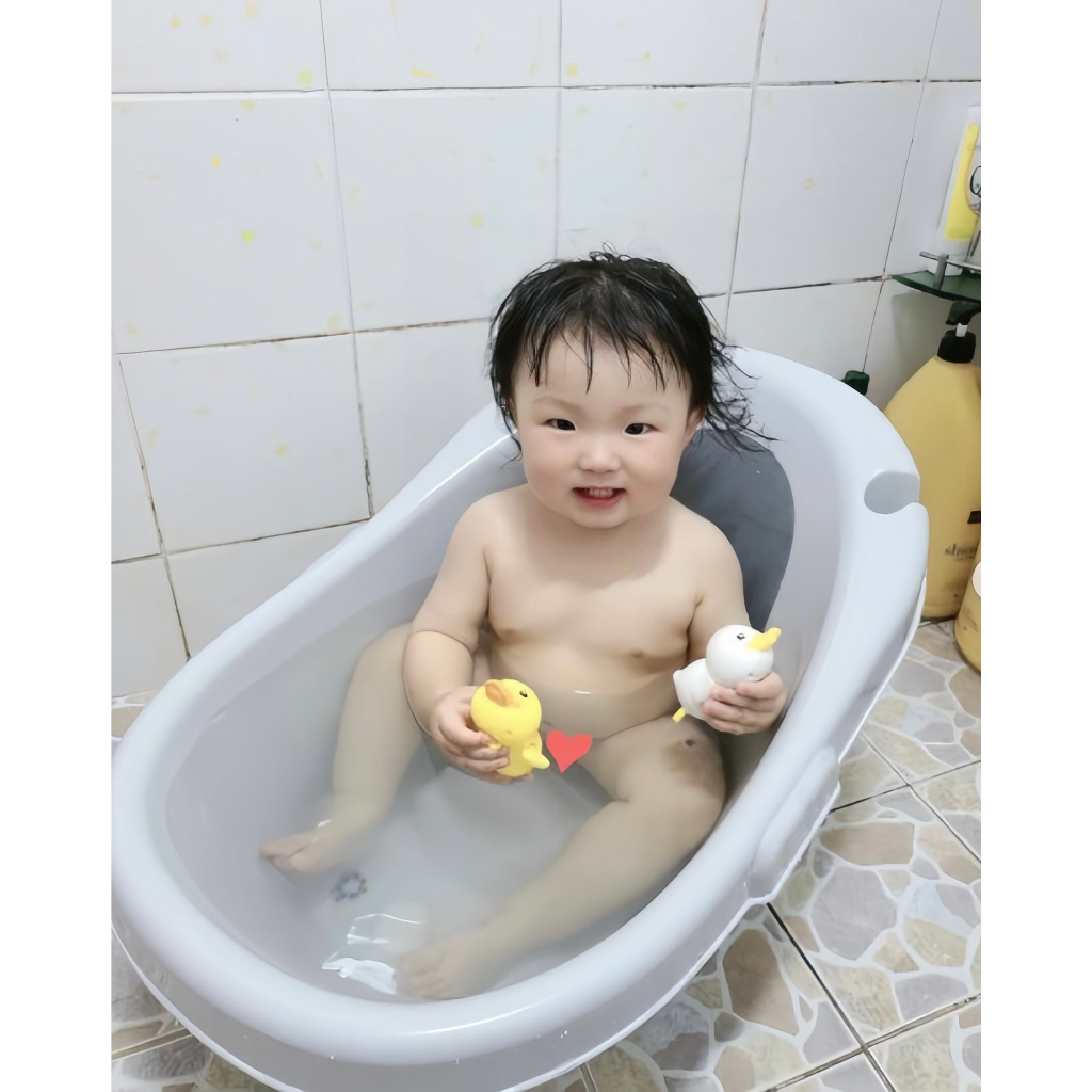 Bồn tắm cao cấp cho bé từ 3 tháng tuổi trở lên có nhiệt kế tự động đo nhiệt độ nước nhập khẩu Budsia HQ