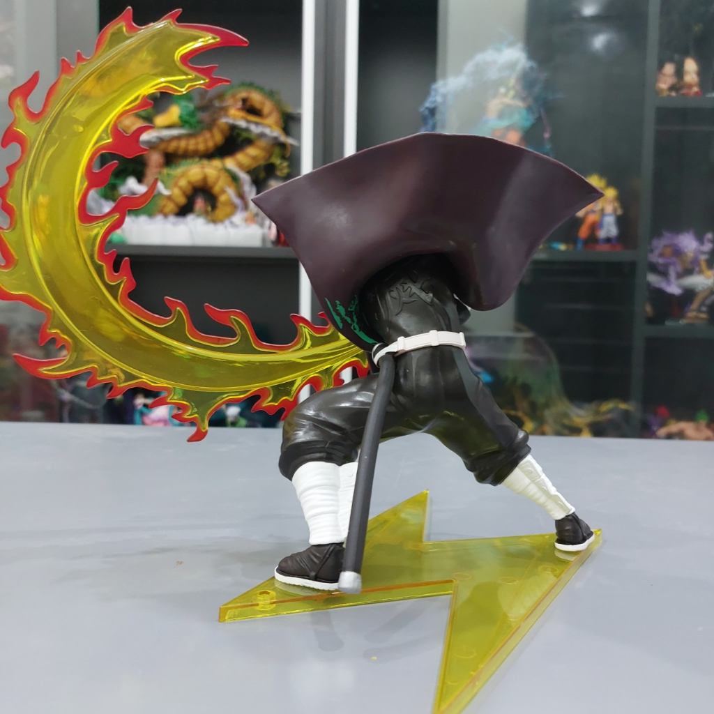 Mô hình Tanjiro Chém hơi thở mặt trời Kimetsu no Yaiba -  Mô hình Thanh gươm diệt quỷ Tanjiro Chém lửa 23 CM